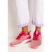 Кроссовки WMNS NIKE AIR MAX MOTION LW SE Nike